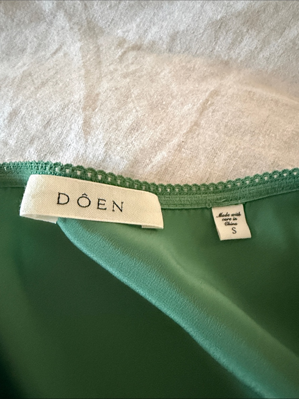 Doen Emerald Silk  Midi Skirt with Cream Lace Hem - Picture 4 of 8